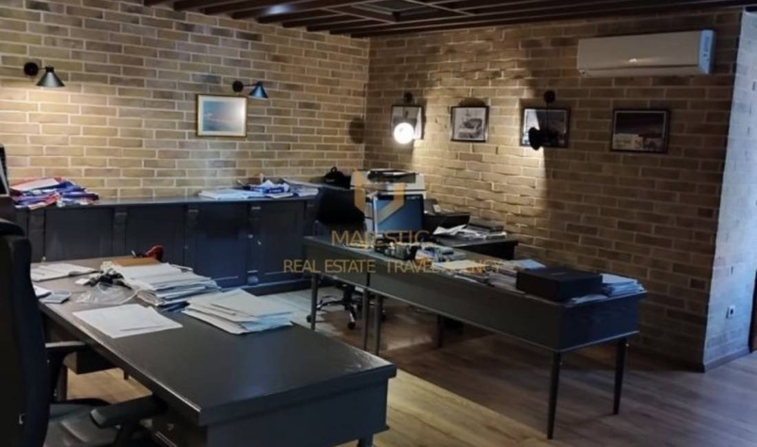 AMBJENT NE SHITJE - BLLOK, RR. “IBRAHIM RUGOVA”