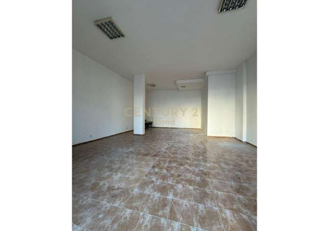Business Property in Sale 1+1 in Tirana - 74,000 Euro