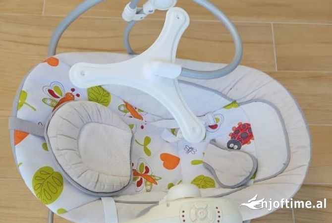 Veshje dhe Aksesor per Femije ne Tirane - 9,500 Leke