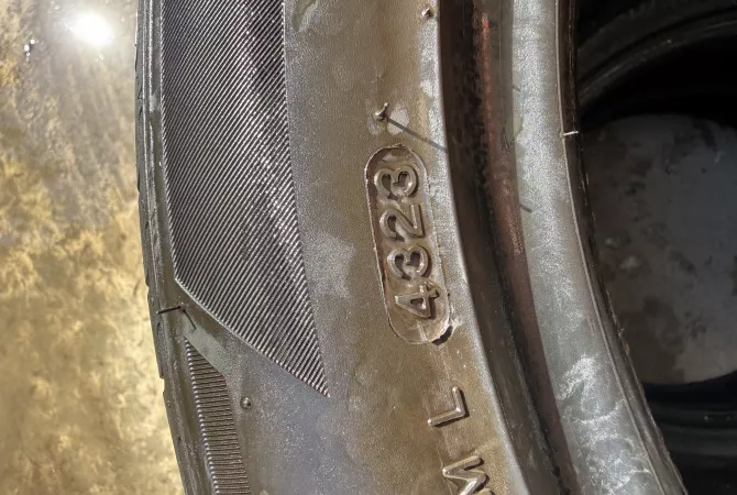 SHITEN GOMA 225/50/R17 LAUFENN S FIT EQ+