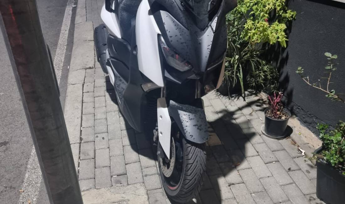 Shitet Motorri Skuter X-MAX