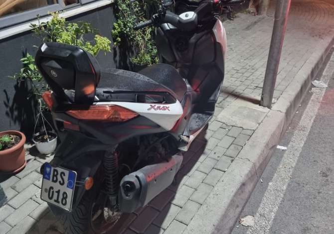 Shitet Motorri Skuter X-MAX