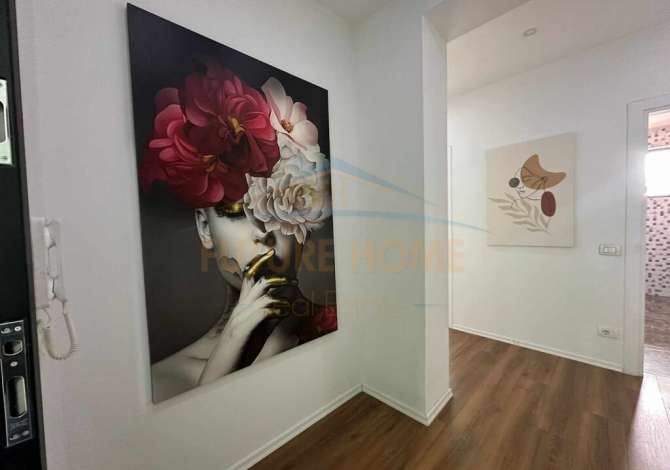 Attivita commerciale in vendita 1+1 a Tirana - 5,500 Euro