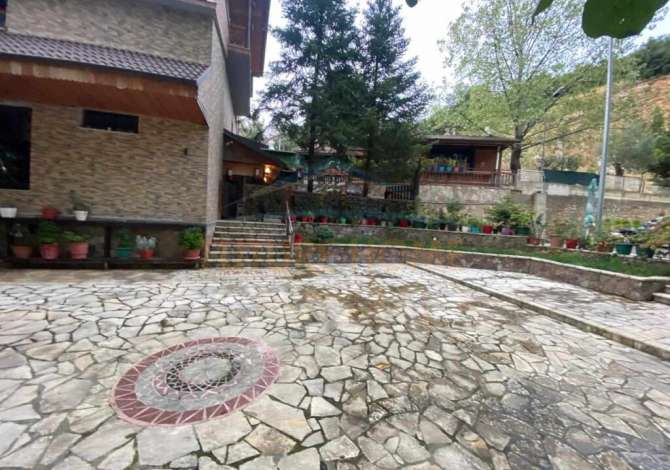 Shitet, Ambient Biznesi, Dajt, Tirane.UNA35328