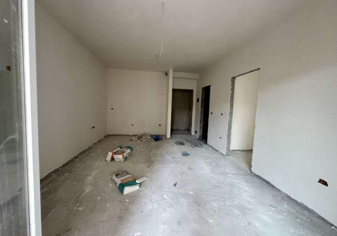 Appartamento in vendita a Tirana 1+1, Vuoto