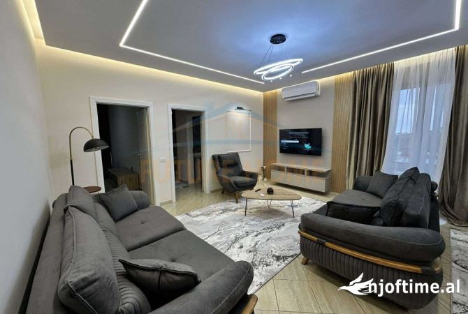 Shtepi ne shitje Apartament ne Tirane, 2+1, Mobilimi E mobiluar, Pagesa 162,000  Euro.