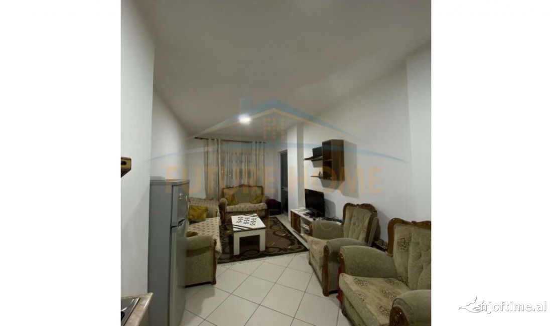 Shtepi ne shitje Apartament ne Tirane, 1+1, Mobilimi E mobiluar, Pagesa 75,000  Euro.