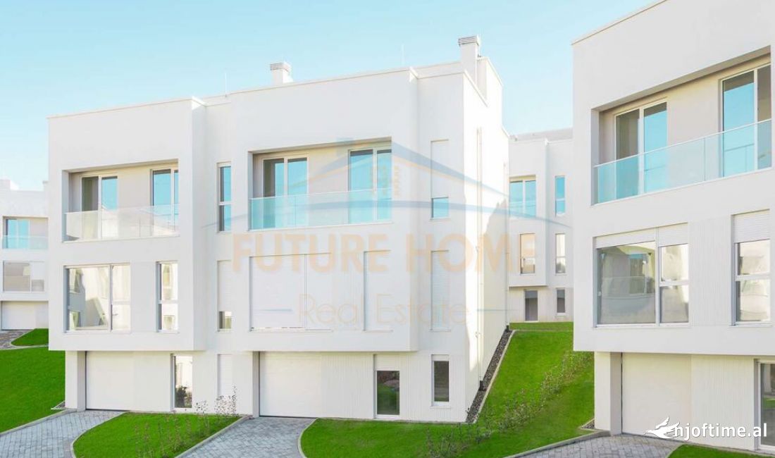 Shtepi ne shitje Vila Luksoze ne Tirane, 4+1, Mobilimi Bosh, pa mobiluar, Pagesa 340,000  Euro.