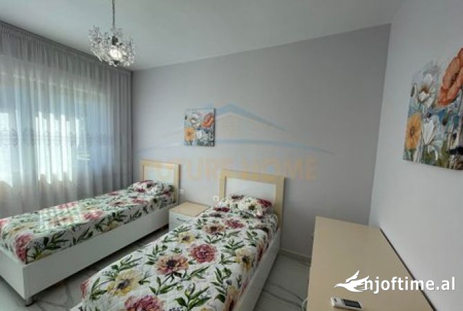 Shtepi me qera Apartament ne Tirane, 2+1, Mobilimi E mobiluar, Pagesa 850  Euro.
