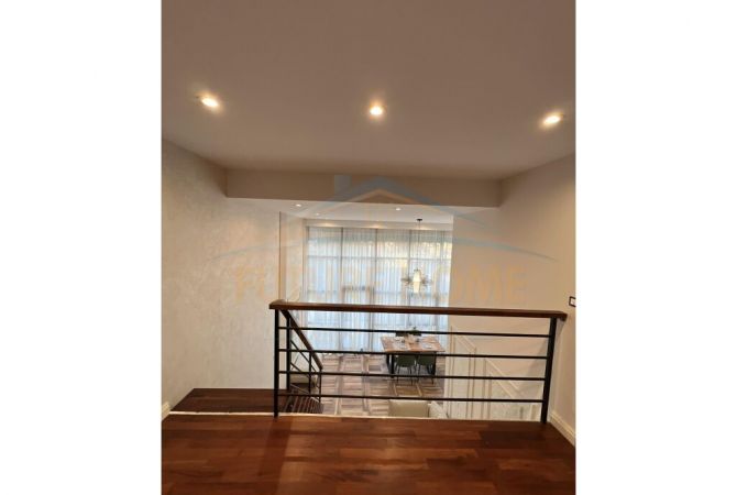 Shtepi me qera Apartament ne Tirane, 1+1, Mobilimi E mobiluar, Pagesa 750  Euro.