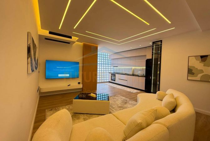 Shtepi ne shitje Apartament ne Tirane, 2+1, Mobilimi E mobiluar, Pagesa 348,000  Euro.