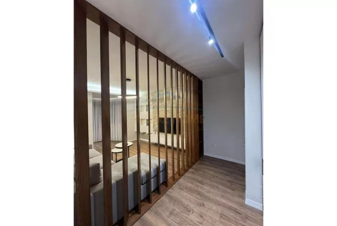 Shtepi me qera Apartament ne Tirane, 2+1, Mobilimi E mobiluar, Pagesa 800  Euro.