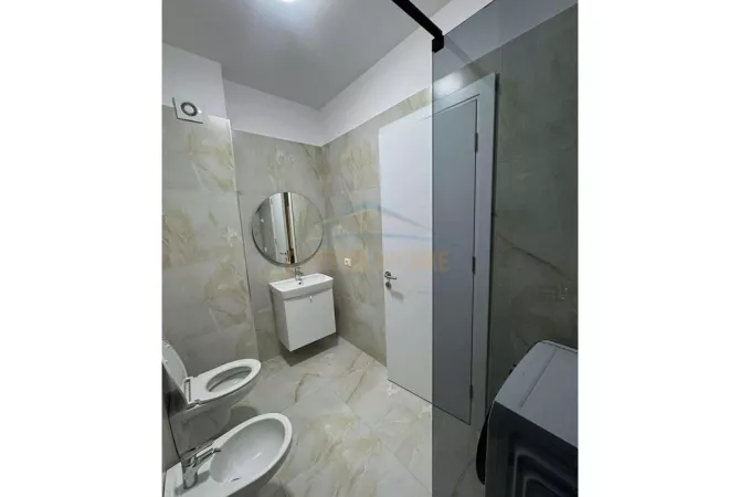 Shtepi me qera Apartament ne Tirane, 1+1, Mobilimi E mobiluar, Pagesa 500  Euro.