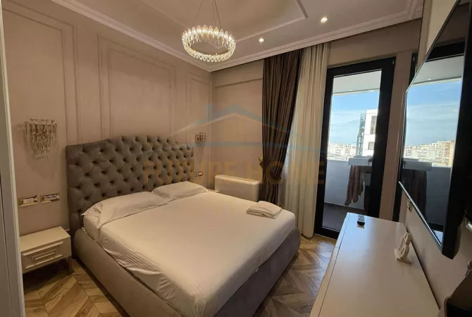 Shtepi ne shitje Apartament ne Tirane, 2+1, Mobilimi E mobiluar, Pagesa 315,000  Euro.