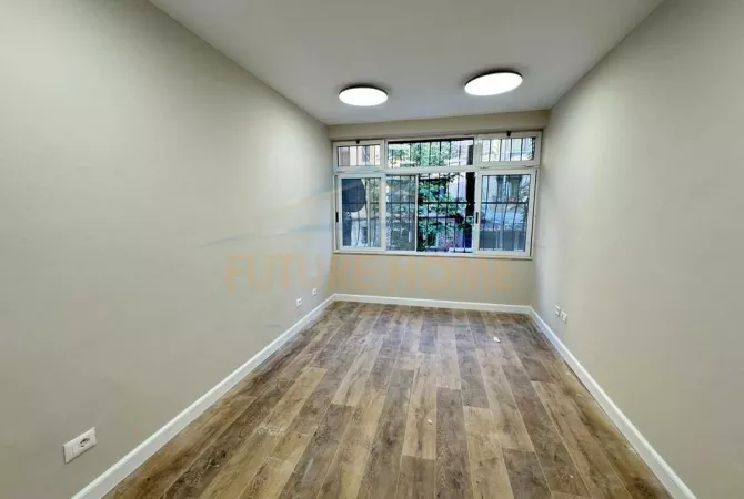 Shitet, Apartament 3+1 , Rruga e Kosovareve, Tirane UNA56755
