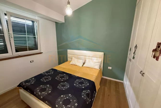 Shtepi me qera Apartament ne Tirane, 2+1, Mobilimi E mobiluar, Pagesa 1,100  Euro.