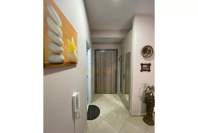 Qera, Apartament 1+1, Rruga e Kavajes, Tirane UNA56860​