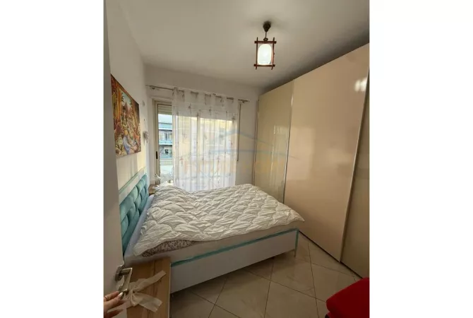 Shtepi me qera Apartament ne Tirane, 1+1, Mobilimi E mobiluar, Pagesa 490  Euro.