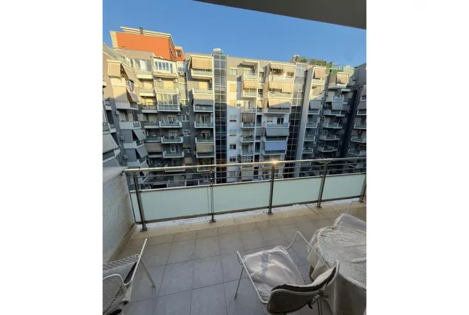 Shtepi me qera Apartament ne Tirane, 1+1, Mobilimi E mobiluar, Pagesa 490  Euro.