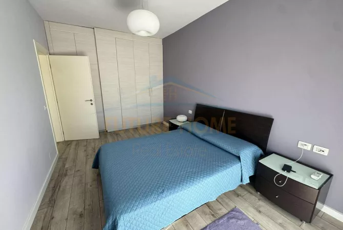 Shtepi me qera Apartament ne Tirane, 2+1, Mobilimi E mobiluar, Pagesa 450  Euro.