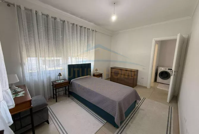 Qera , Apartament 2+1+2, pranë Ardenos, Rruga Industriale, Tiranë. UNA57635