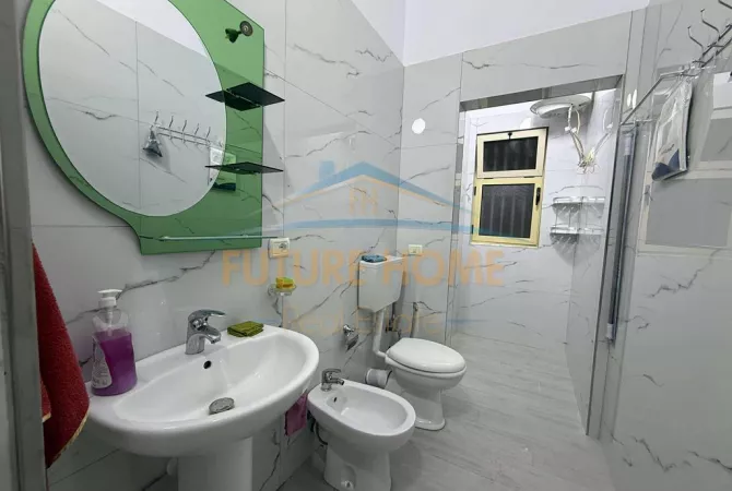 Business Property in Sale 1+1 in Tirana - 160,000 Euro