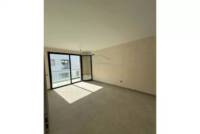 Apartment for sale in Tirana 1+1, Emty