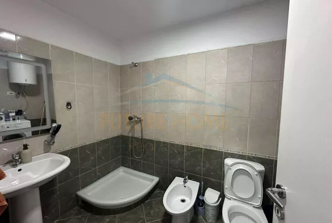 Shtepi me qera Apartament ne Tirane, 2+1, Mobilimi E mobiluar, Pagesa 500  Euro.