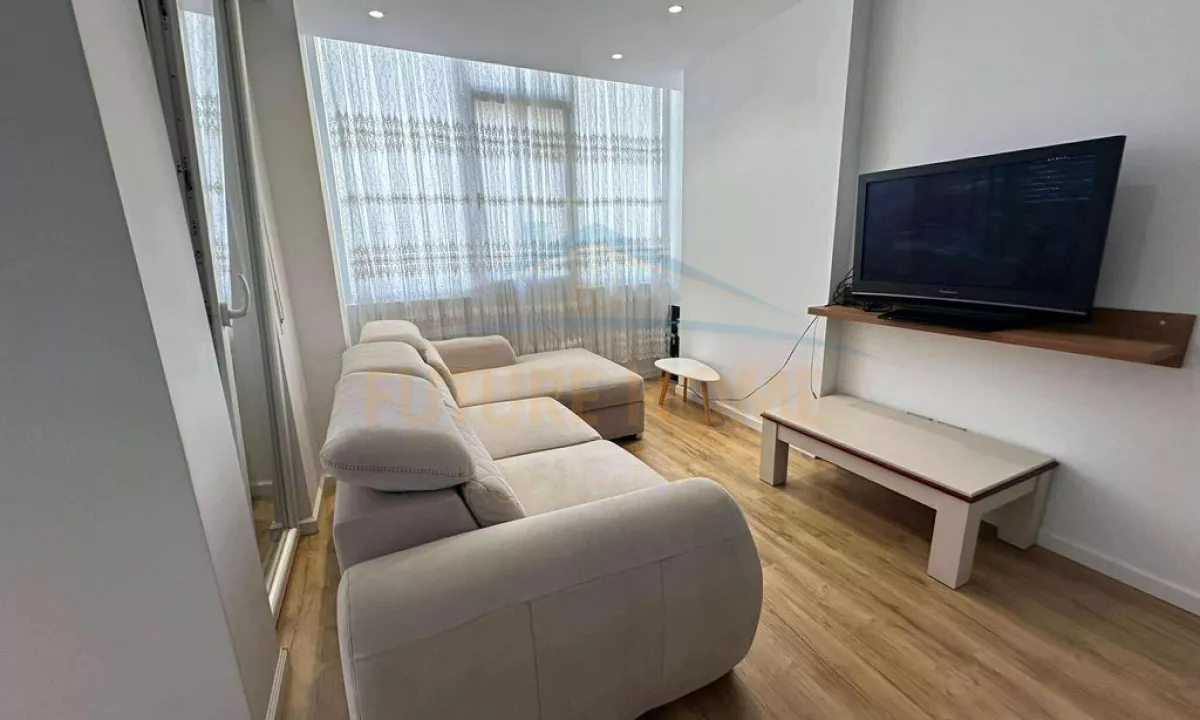 Shtepi ne shitje Apartament ne Tirane, 2+1, Mobilimi E mobiluar, Pagesa 190,000  Euro.