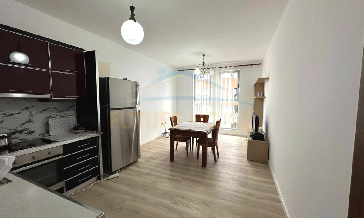 Shtepi ne shitje Apartament ne Tirane, 1+1, Mobilimi E mobiluar, Pagesa 95,000  Euro.