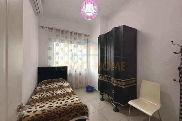 Shtepi me qera Apartament ne Tirane, 2+1, Mobilimi E mobiluar, Pagesa 600  Euro.