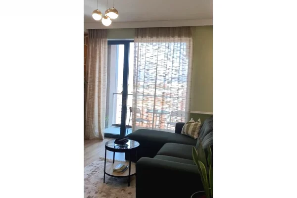 Shtepi me qera Apartament ne Tirane, 1+1, Mobilimi E mobiluar, Pagesa 600  Euro.