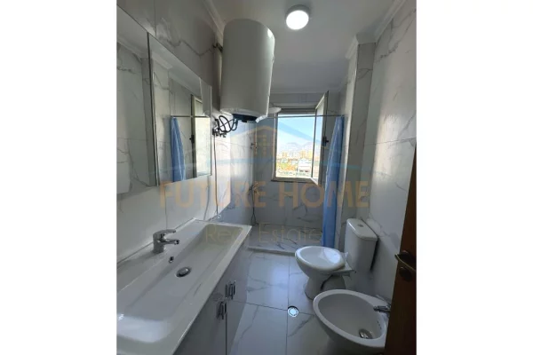 Shtepi me qera Apartament ne Tirane, 2+1, Mobilimi E mobiluar, Pagesa 570  Euro.