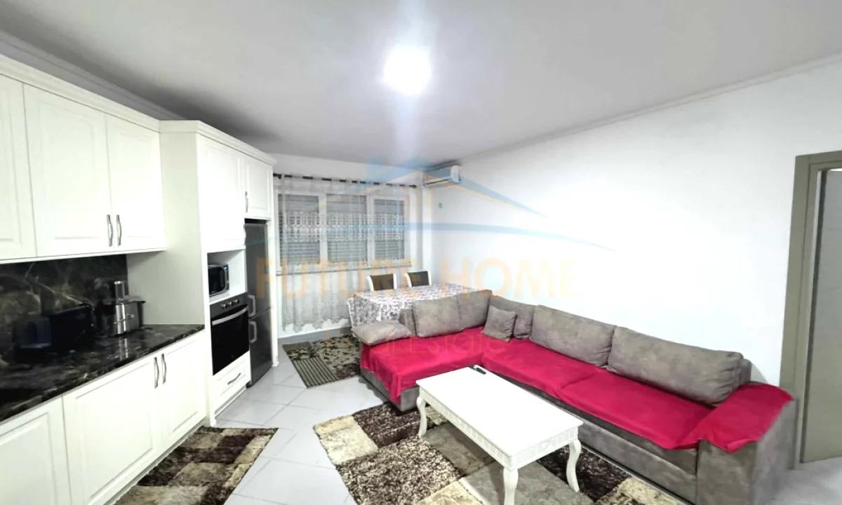 Shtepi me qera Apartament ne Tirane, 2+1, Mobilimi E mobiluar, Pagesa 450  Euro.