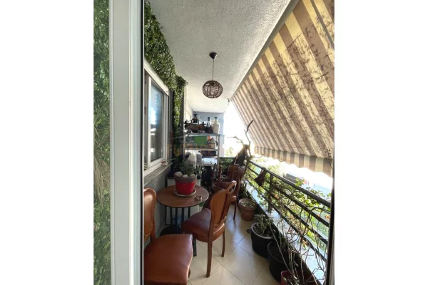 Shtepi ne shitje Apartament ne Tirane, 2+1, Mobilimi E mobiluar, Pagesa 156,000  Euro.