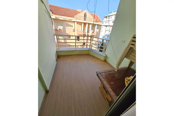Shtepi ne shitje Apartament ne Durres, 1+1, Mobilimi E mobiluar, Pagesa 72,000  Euro.