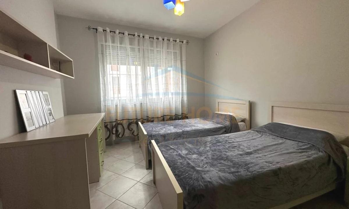Shtepi me qera Apartament ne Tirane, 1+1, Mobilimi E mobiluar, Pagesa 55,000  Leke.