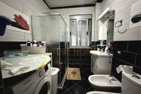 Shtepi me qera Apartament ne Tirane, 2+1, Mobilimi E mobiluar, Pagesa 550  Euro.