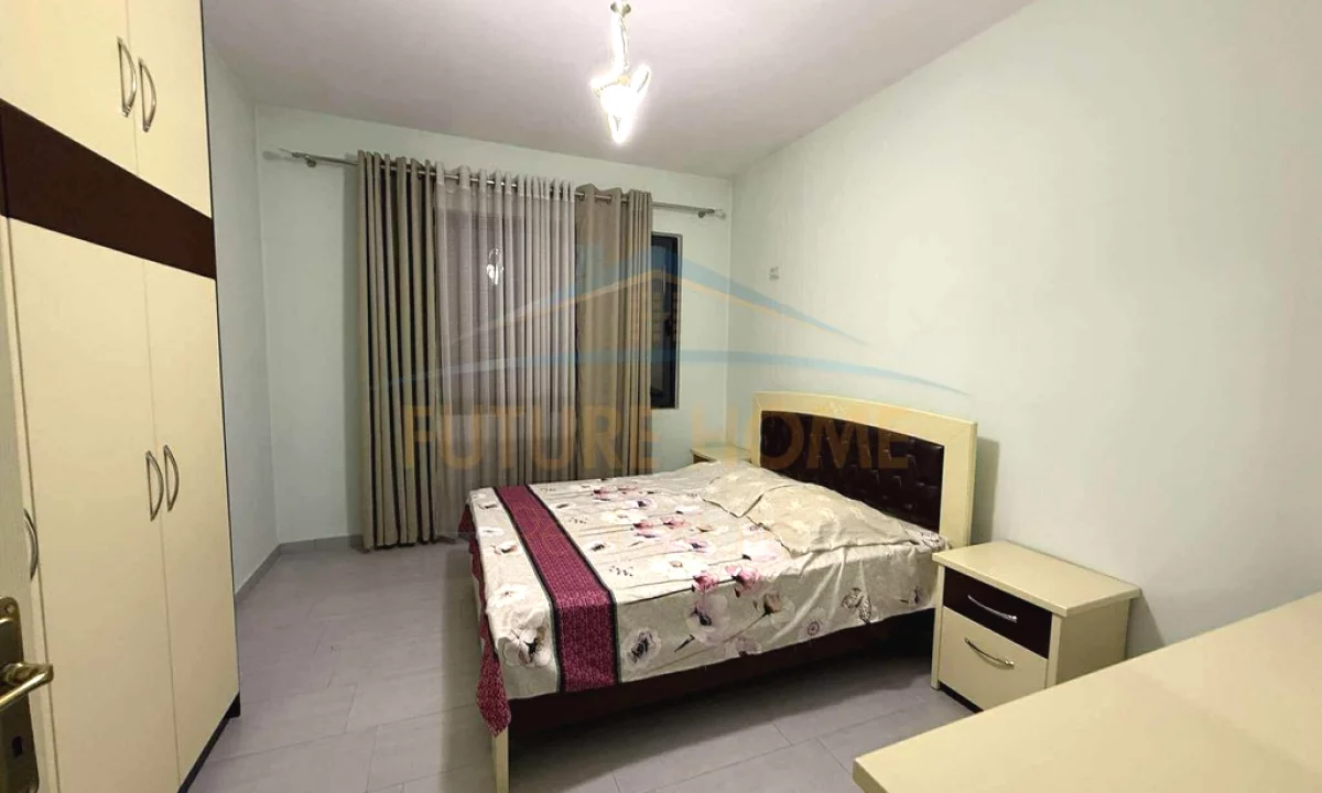 Appartamento in affitto a Tirana 2+1, Arredato