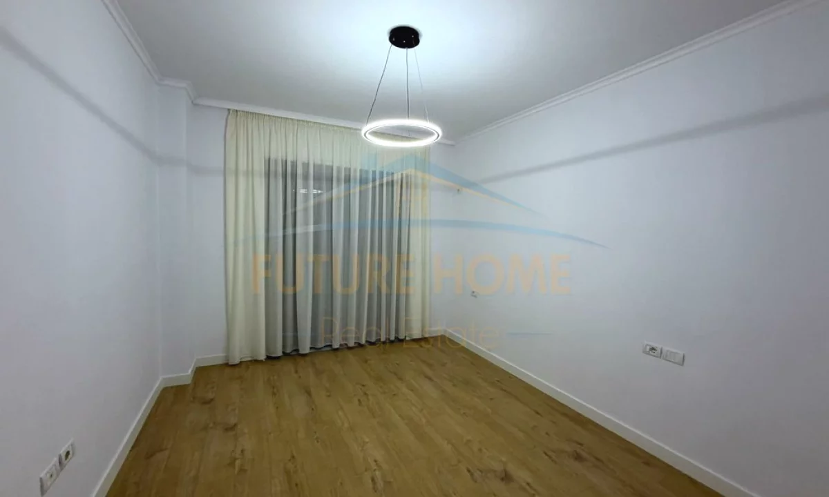 Apartment for sale in Tirana 2+1, Emty