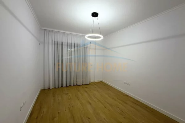 Apartment for sale in Tirana 2+1, Emty