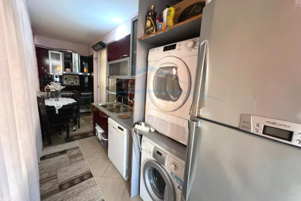 Shtepi me qera 2+1 ne Tirane - 500 Euro