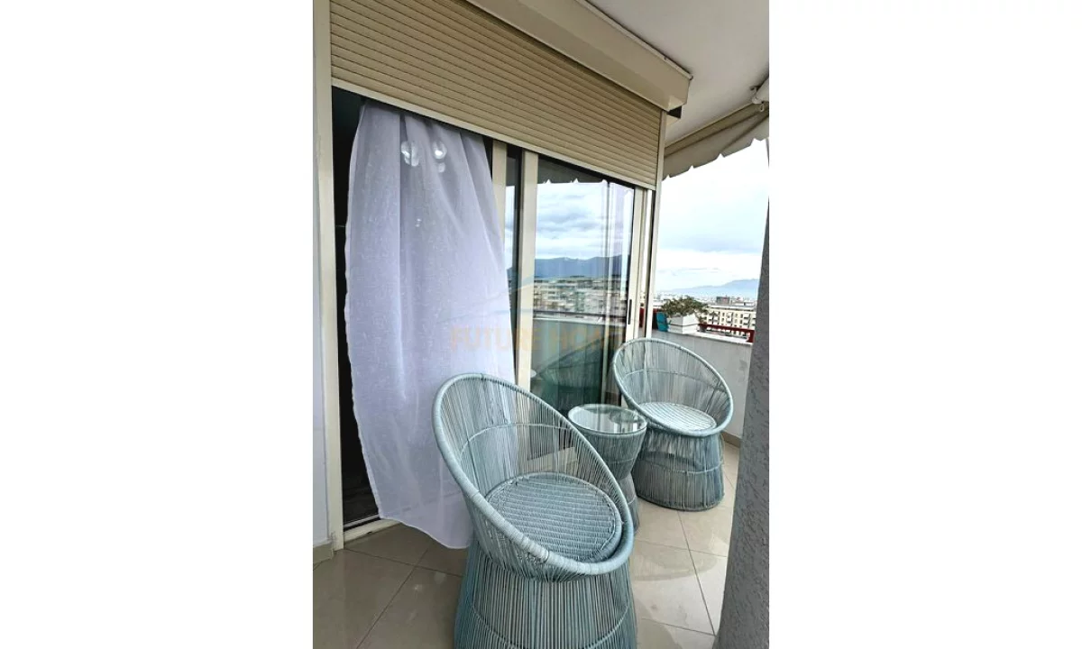 Shtepi me qera Apartament ne Tirane, 2+1, Mobilimi E mobiluar, Pagesa 550  Euro.