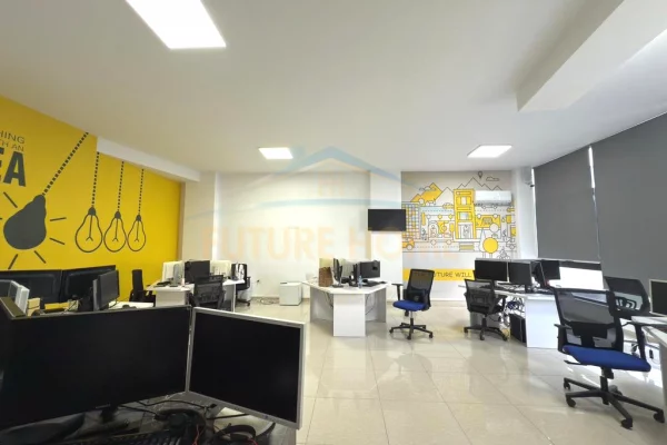 Ambient biznesi me qera 1+1 ne Tirane - 2,000 Euro