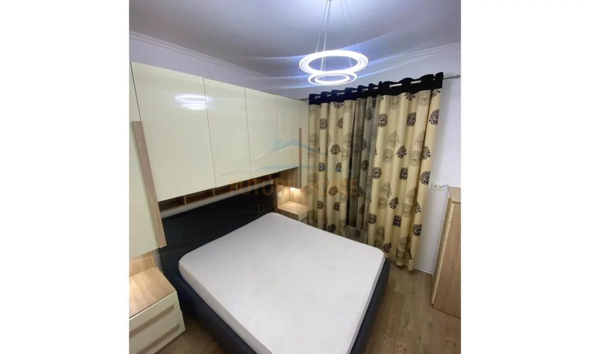 Shtepi me qera Apartament ne Tirane, 1+1, Mobilimi E mobiluar, Pagesa 350  Euro.