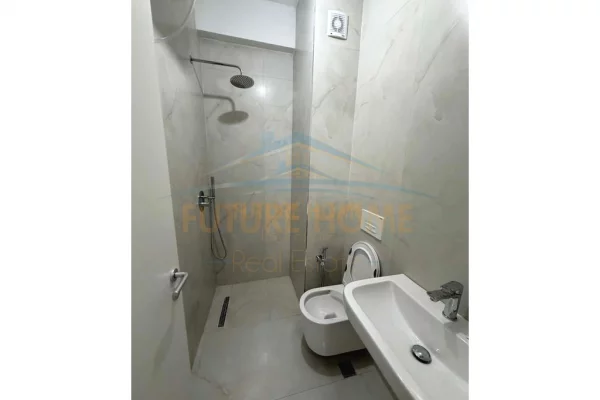 Shtepi me qera Apartament ne Tirane, 1+1, Mobilimi E mobiluar, Pagesa 450  Euro.