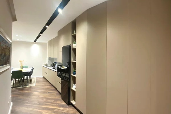 Shtepi ne shitje Apartament ne Tirane, 1+1, Mobilimi E mobiluar, Pagesa 17,500,000  Leke.