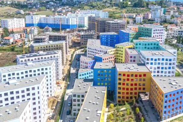 Shitje, Apartament 1+1, Kompleksi Kadiu, Ali Demi  UNA63833