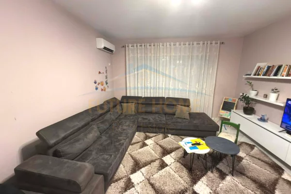 Shtepi ne shitje 1+1 ne Tirane - 115,000 Euro