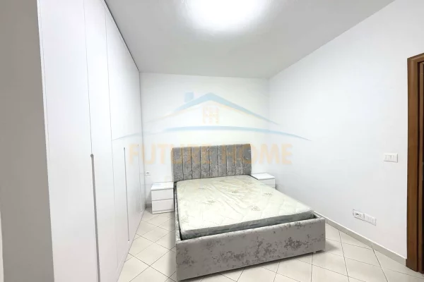 Shtepi me qera Apartament ne Tirane, 1+1, Mobilimi E mobiluar, Pagesa 450  Euro.